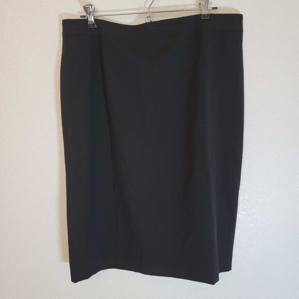 Ann Taylor (original) SZ 12 Classic Black Pencil Skirt